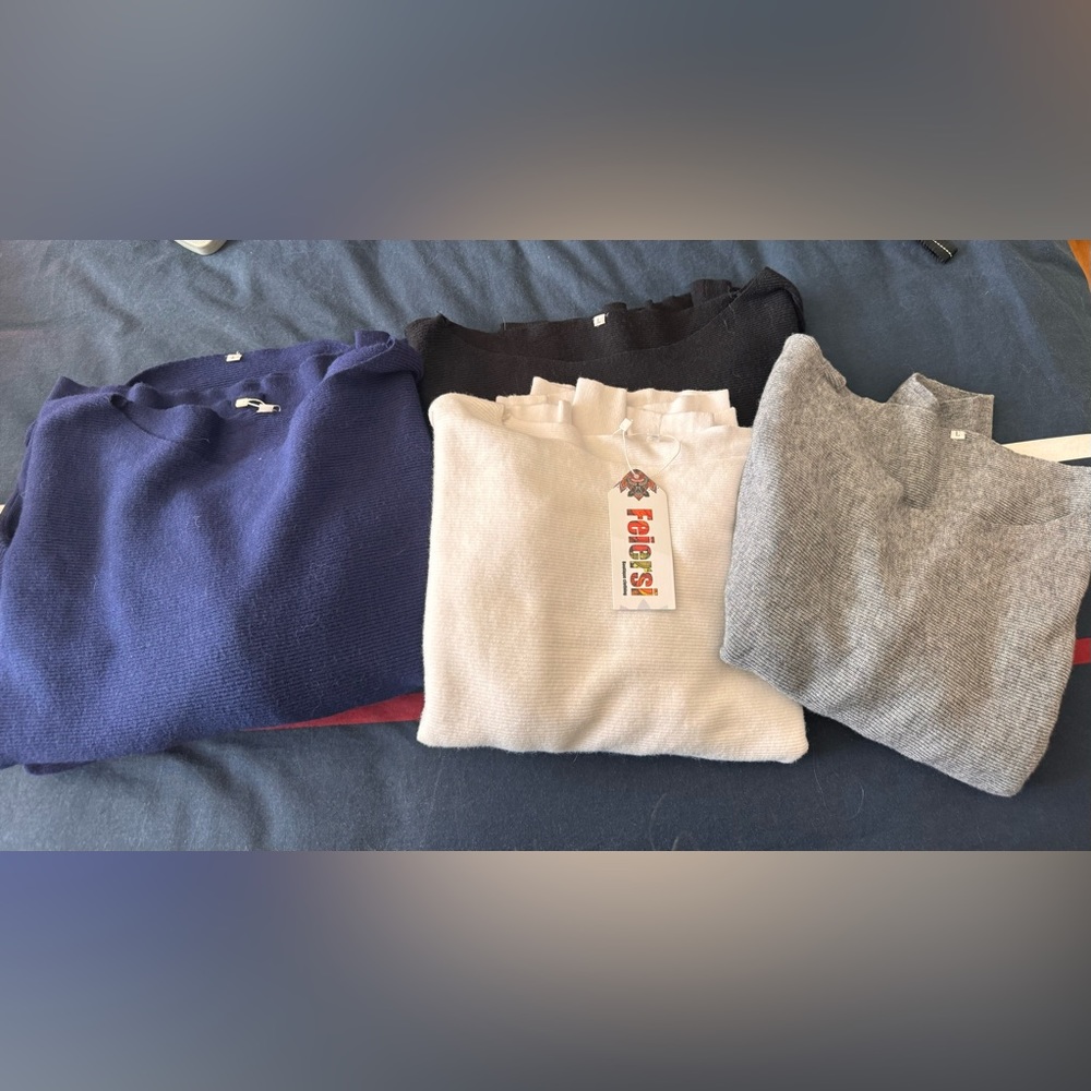 Lot of 5 boat neck lite sweaters (2 NWT, 3 EUC)